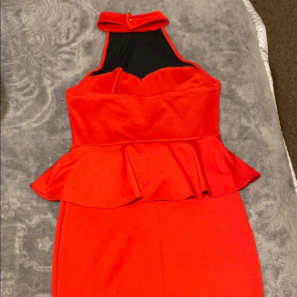 Red Dress - Picture 3 of 3